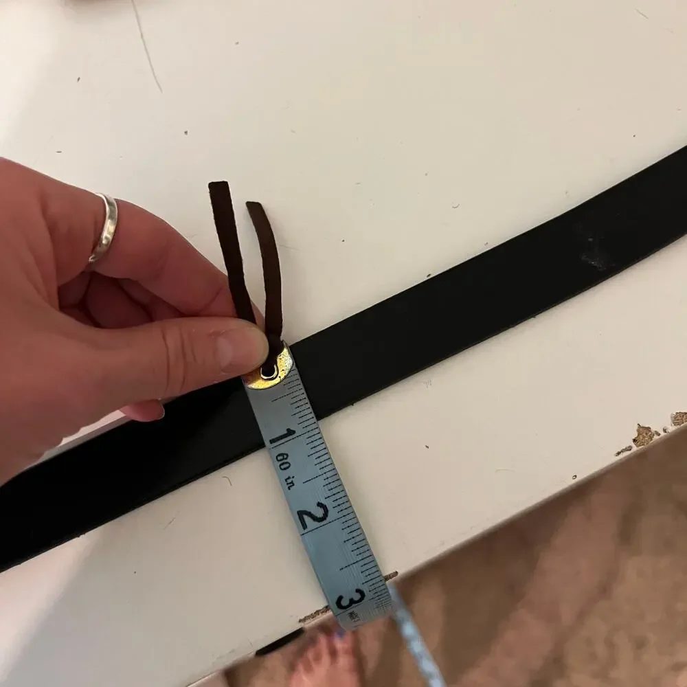 Eddie Bauer USA Made Genuine Italian Leather Worn in Unisex Belt Size XL